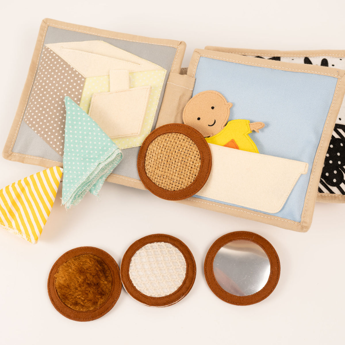 Mini Quiet Book - Montessori Baby