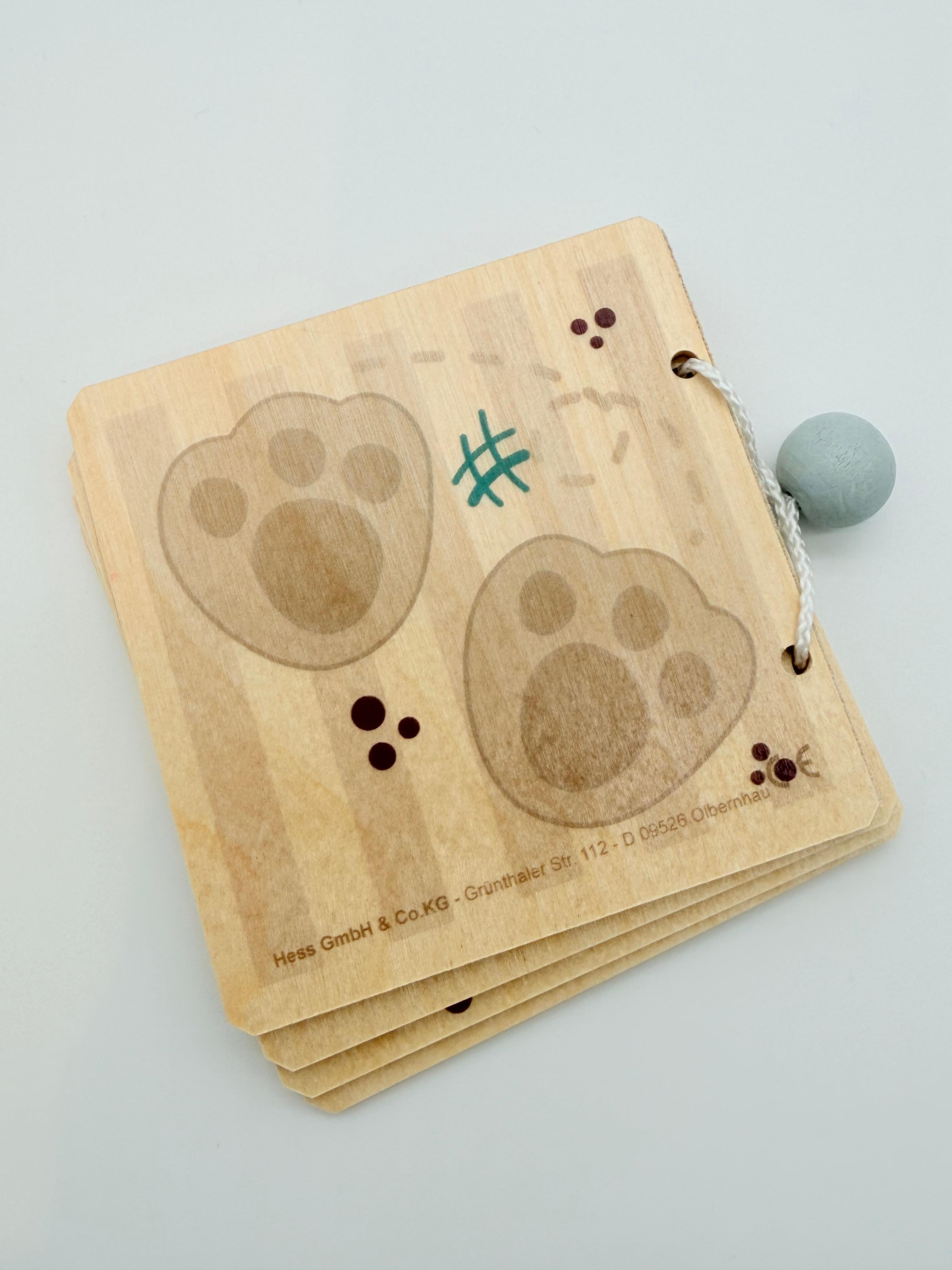 Wooden Book 9cm x 9cm - Animals Nature