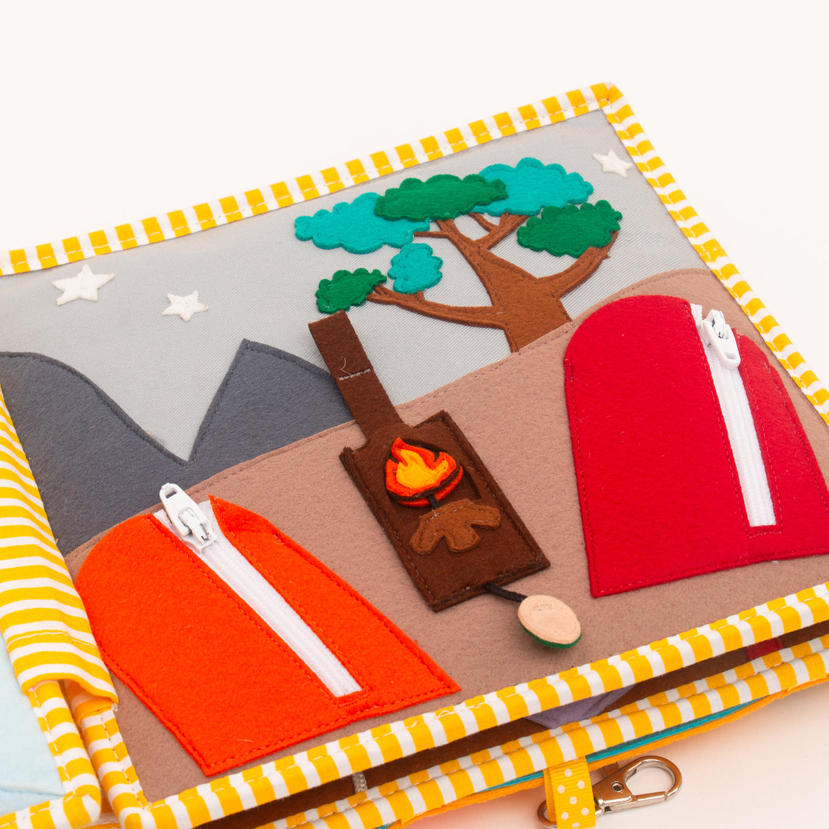 Quiet Book - Globetrotter